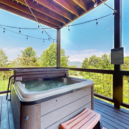 Little Black Bear Retreat Pigeon Forge Exterior photo
