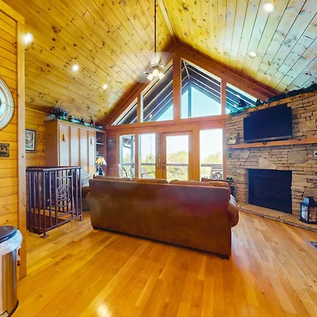 Little Black Bear Retreat Pigeon Forge Exterior photo